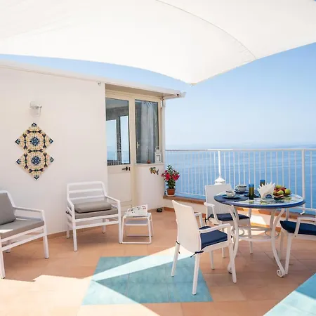 La Gemma Di Praiano